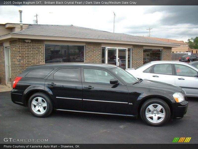 Brilliant Black Crystal Pearl / Dark Slate Gray/Medium Slate Gray 2005 Dodge Magnum SXT