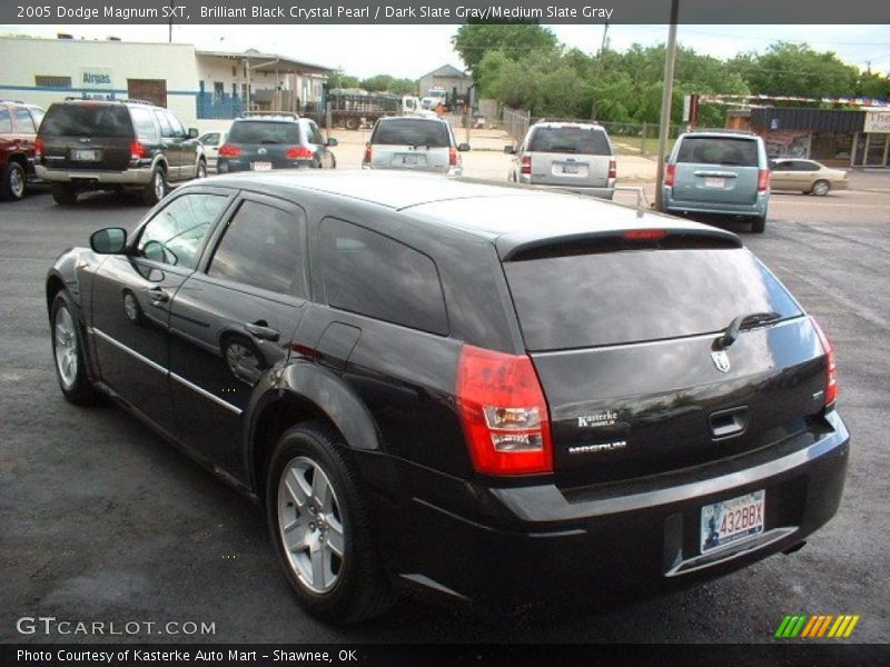 Brilliant Black Crystal Pearl / Dark Slate Gray/Medium Slate Gray 2005 Dodge Magnum SXT