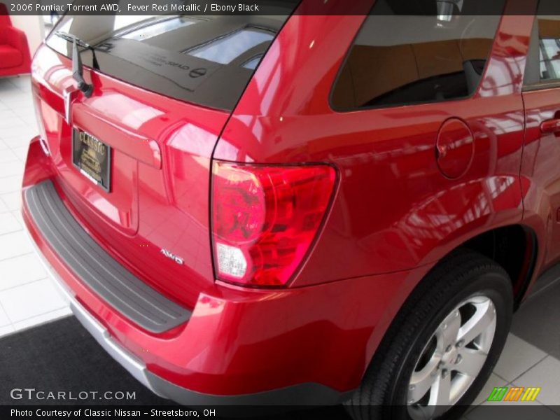 Fever Red Metallic / Ebony Black 2006 Pontiac Torrent AWD