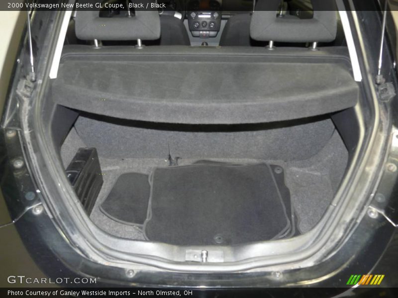 Black / Black 2000 Volkswagen New Beetle GL Coupe