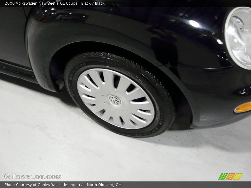 Black / Black 2000 Volkswagen New Beetle GL Coupe