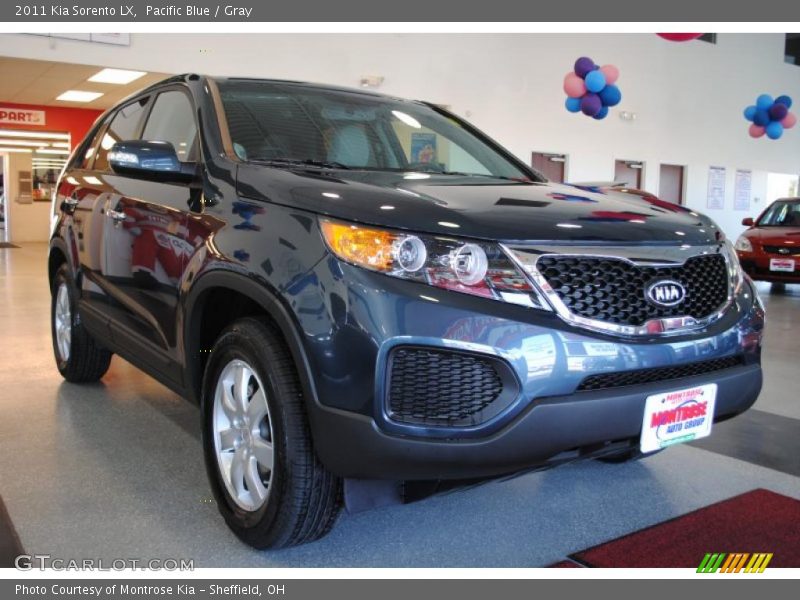Pacific Blue / Gray 2011 Kia Sorento LX