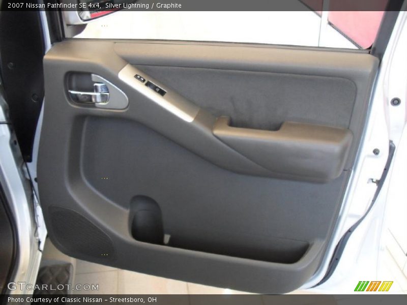 Silver Lightning / Graphite 2007 Nissan Pathfinder SE 4x4