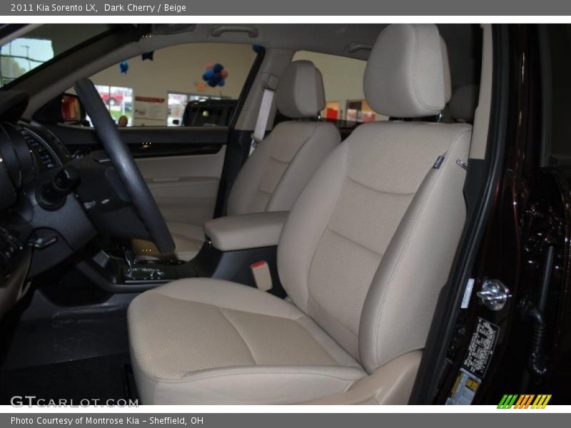 Dark Cherry / Beige 2011 Kia Sorento LX