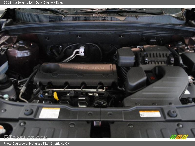Dark Cherry / Beige 2011 Kia Sorento LX