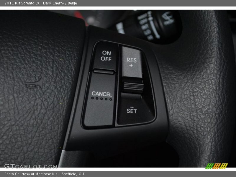 Dark Cherry / Beige 2011 Kia Sorento LX