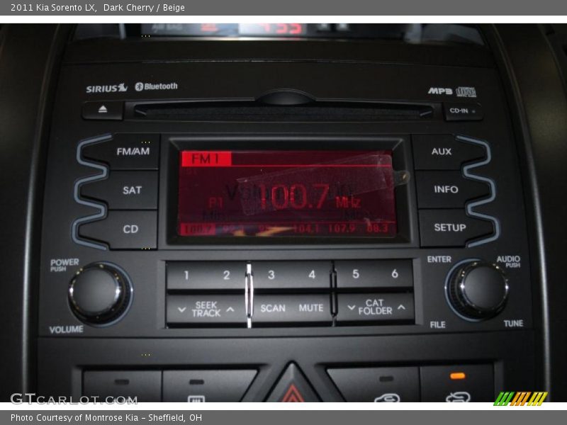 Dark Cherry / Beige 2011 Kia Sorento LX