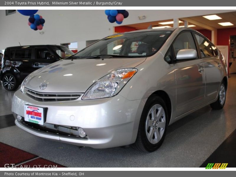 Millenium Silver Metallic / Burgundy/Gray 2004 Toyota Prius Hybrid