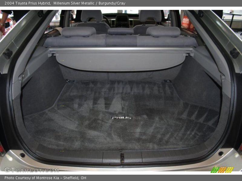 Millenium Silver Metallic / Burgundy/Gray 2004 Toyota Prius Hybrid