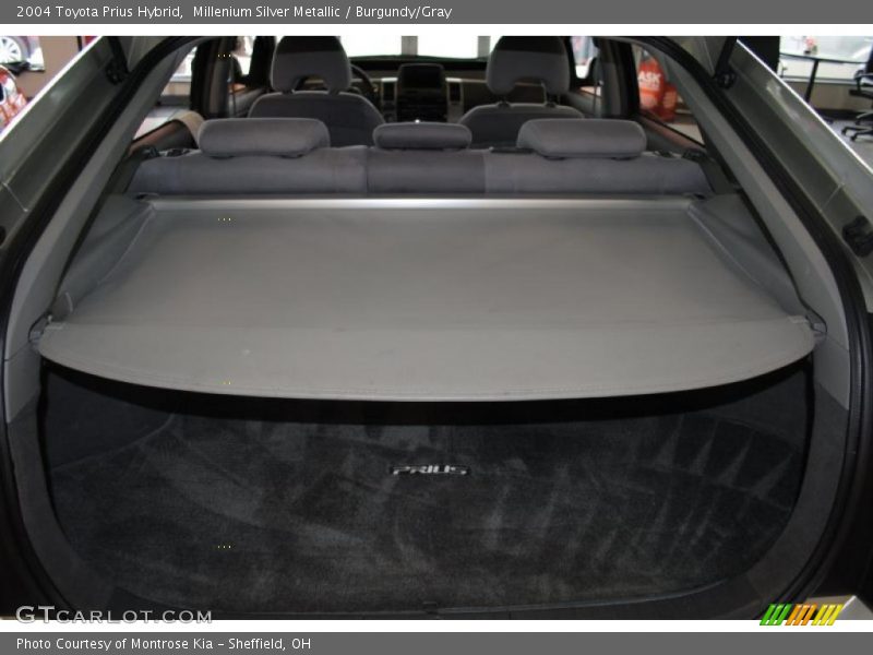 Millenium Silver Metallic / Burgundy/Gray 2004 Toyota Prius Hybrid