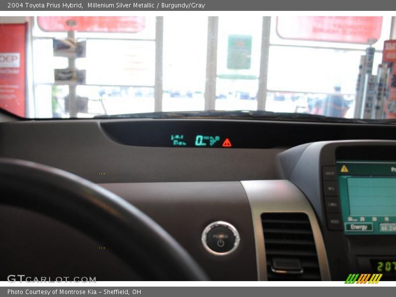 Millenium Silver Metallic / Burgundy/Gray 2004 Toyota Prius Hybrid
