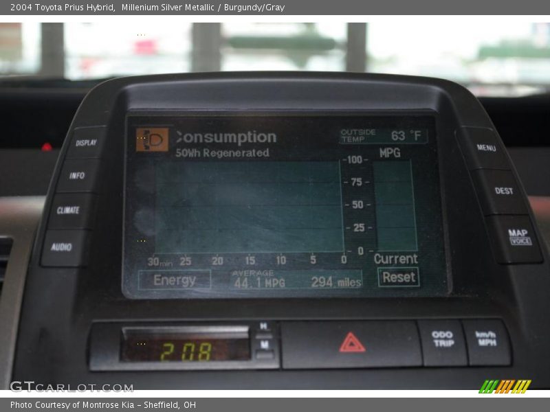 Millenium Silver Metallic / Burgundy/Gray 2004 Toyota Prius Hybrid