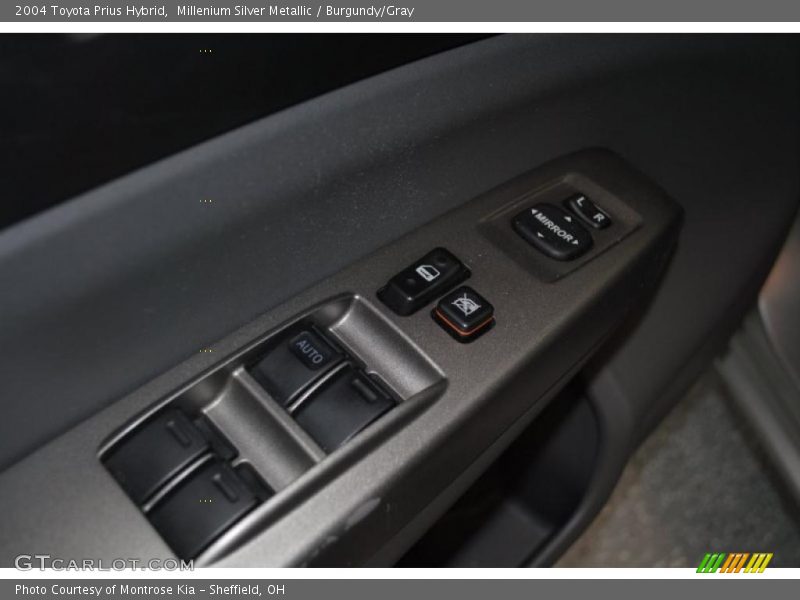 Millenium Silver Metallic / Burgundy/Gray 2004 Toyota Prius Hybrid