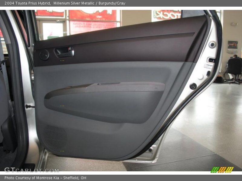 Millenium Silver Metallic / Burgundy/Gray 2004 Toyota Prius Hybrid