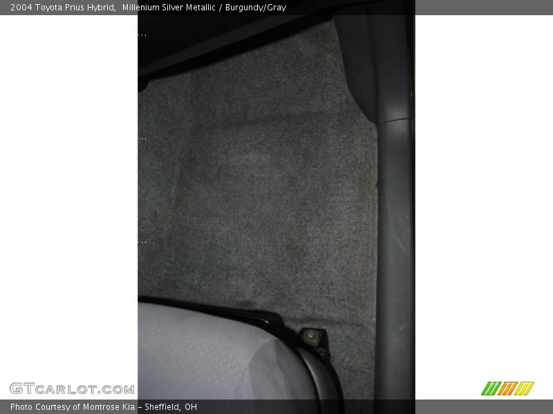 Millenium Silver Metallic / Burgundy/Gray 2004 Toyota Prius Hybrid