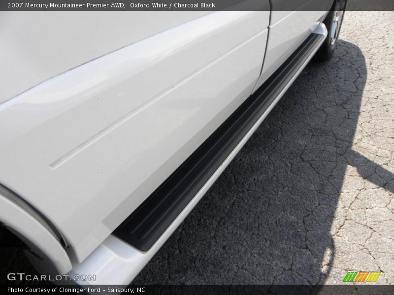 Oxford White / Charcoal Black 2007 Mercury Mountaineer Premier AWD