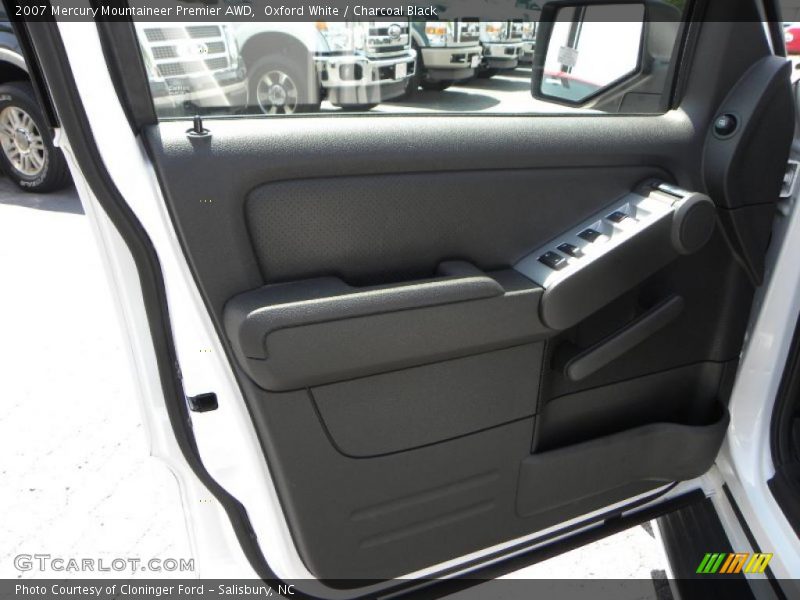 Oxford White / Charcoal Black 2007 Mercury Mountaineer Premier AWD