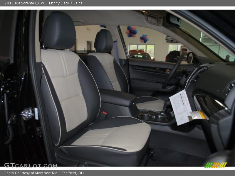 Ebony Black / Beige 2011 Kia Sorento EX V6