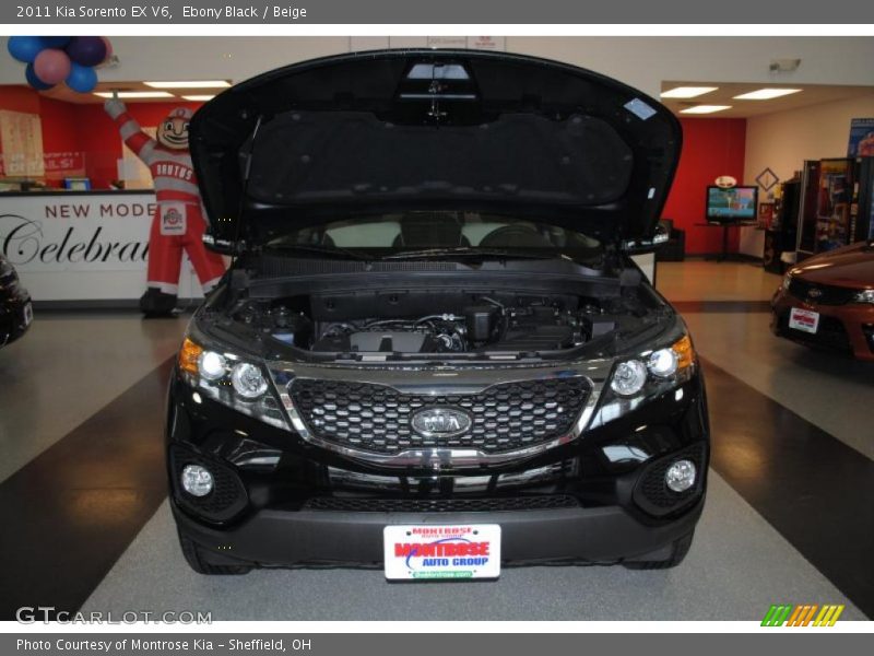Ebony Black / Beige 2011 Kia Sorento EX V6