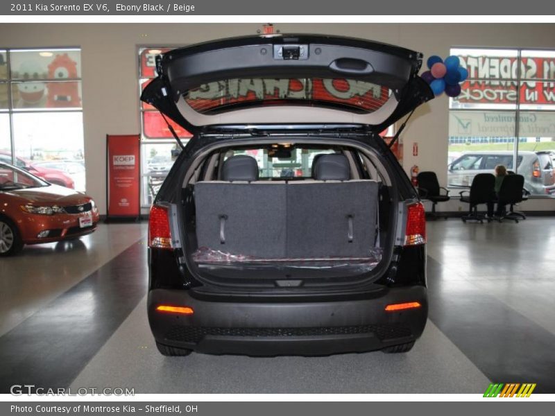 Ebony Black / Beige 2011 Kia Sorento EX V6
