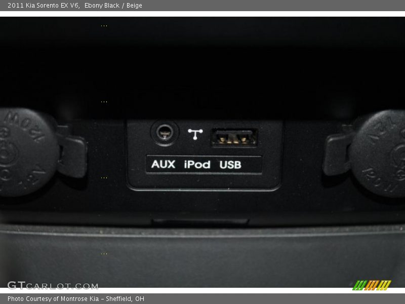 Ebony Black / Beige 2011 Kia Sorento EX V6