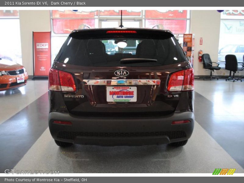 Dark Cherry / Black 2011 Kia Sorento EX V6