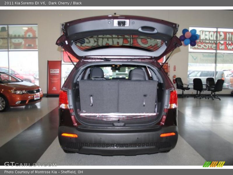 Dark Cherry / Black 2011 Kia Sorento EX V6