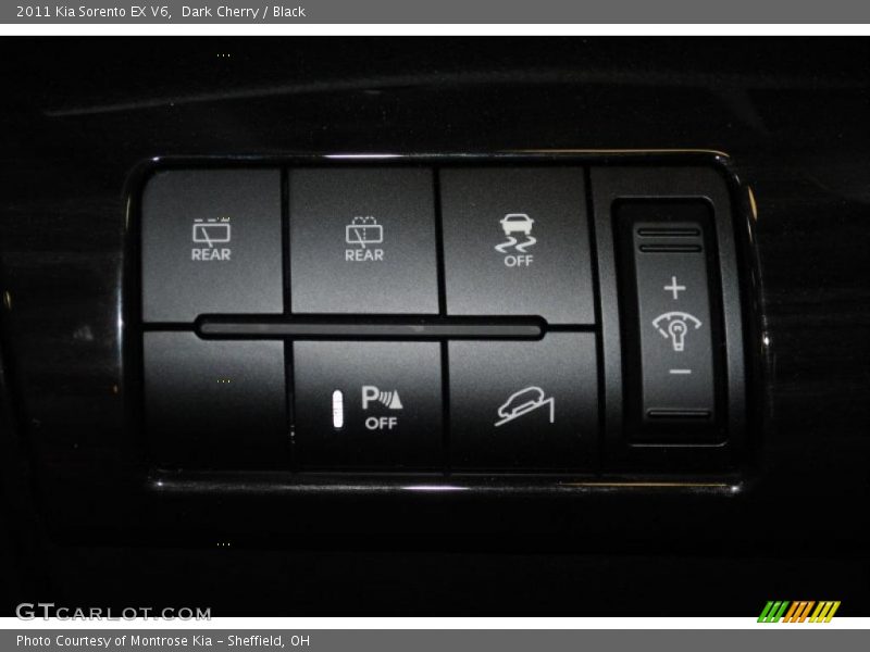 Dark Cherry / Black 2011 Kia Sorento EX V6