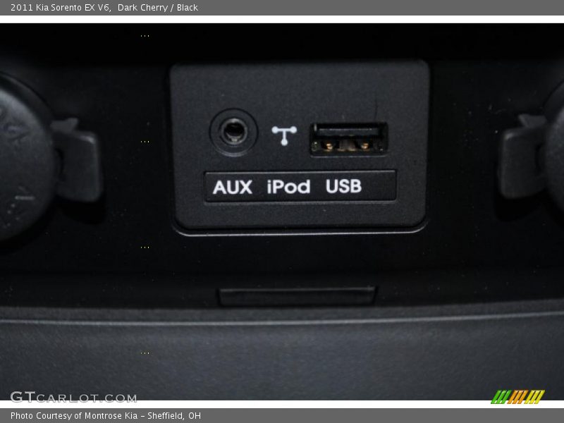 Dark Cherry / Black 2011 Kia Sorento EX V6