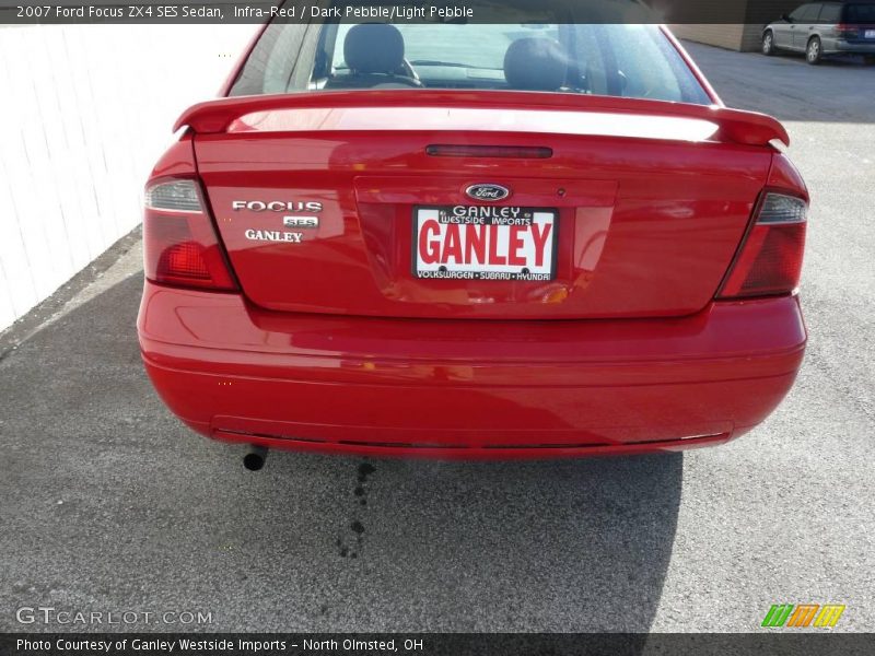 Infra-Red / Dark Pebble/Light Pebble 2007 Ford Focus ZX4 SES Sedan