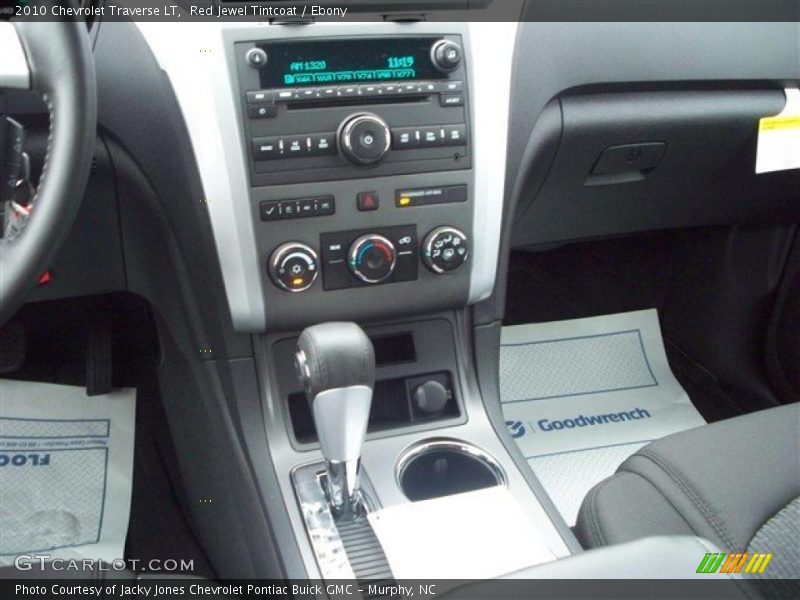 Red Jewel Tintcoat / Ebony 2010 Chevrolet Traverse LT