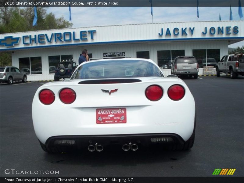 Arctic White / Red 2010 Chevrolet Corvette Grand Sport Coupe
