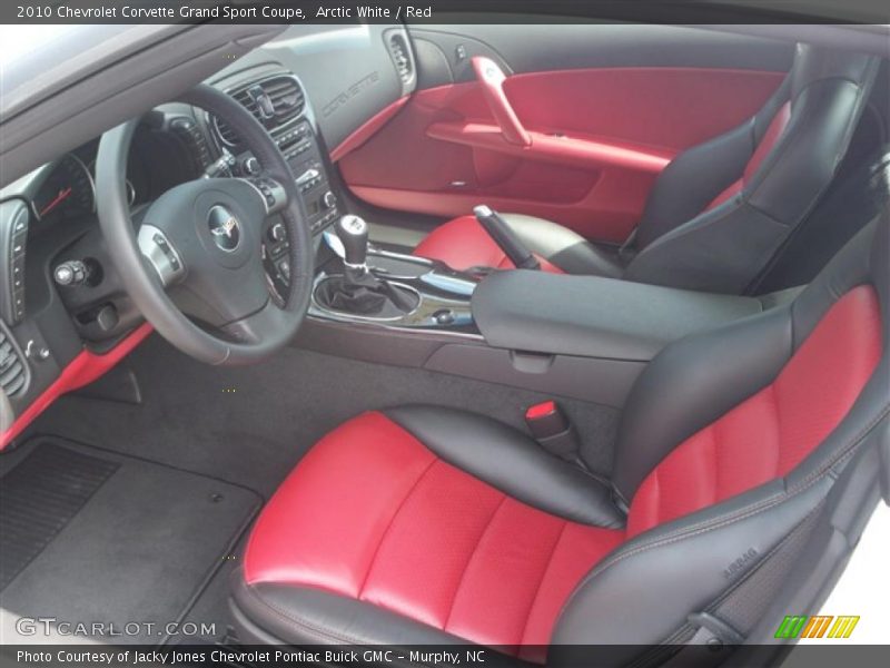 Arctic White / Red 2010 Chevrolet Corvette Grand Sport Coupe