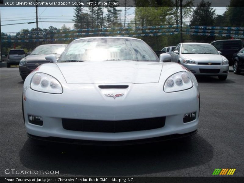 Arctic White / Red 2010 Chevrolet Corvette Grand Sport Coupe