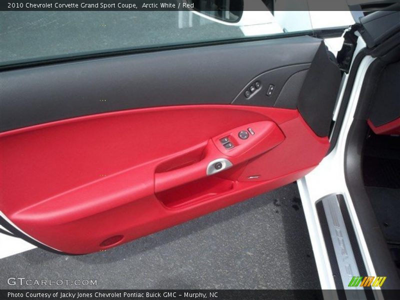 Arctic White / Red 2010 Chevrolet Corvette Grand Sport Coupe