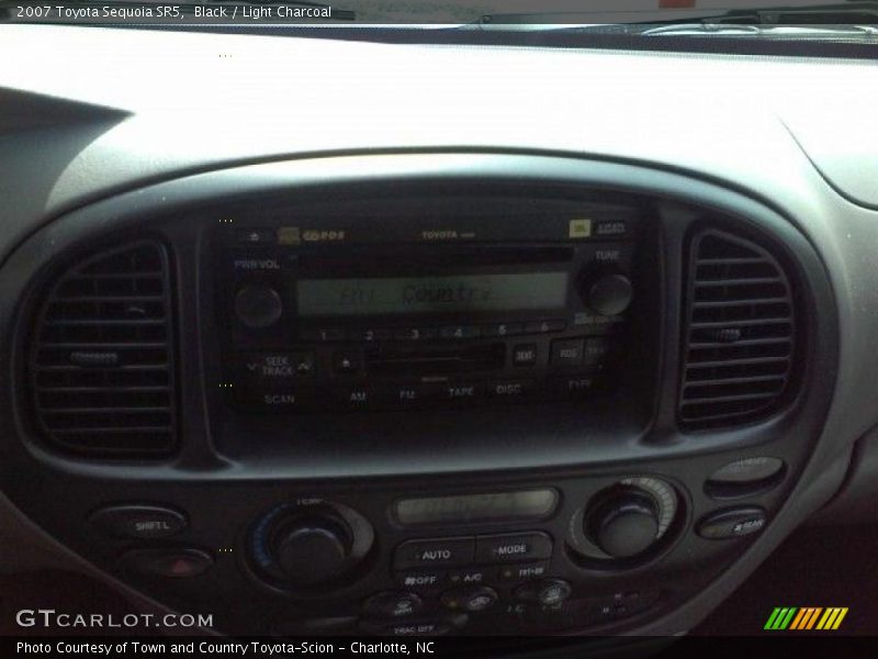 Black / Light Charcoal 2007 Toyota Sequoia SR5