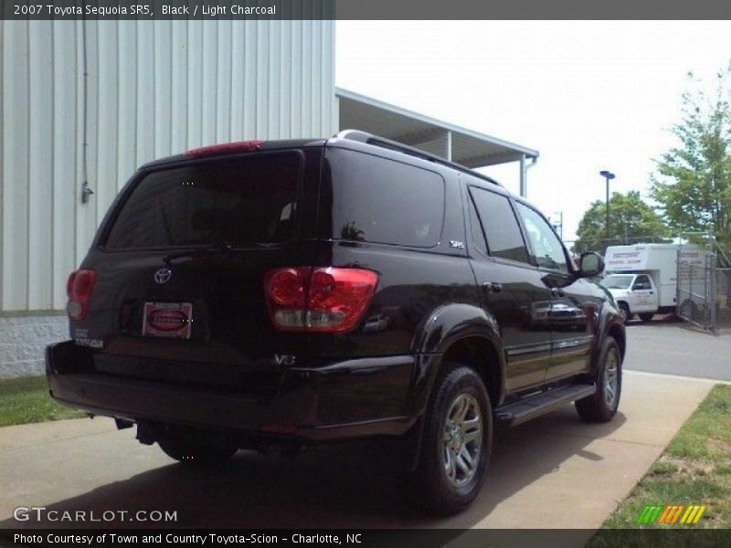 Black / Light Charcoal 2007 Toyota Sequoia SR5