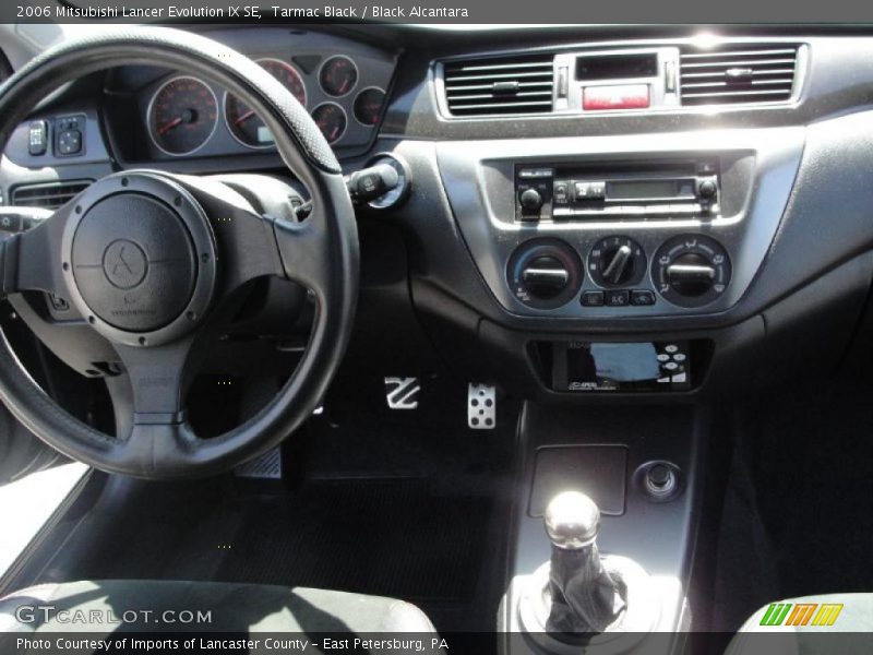 Tarmac Black / Black Alcantara 2006 Mitsubishi Lancer Evolution IX SE