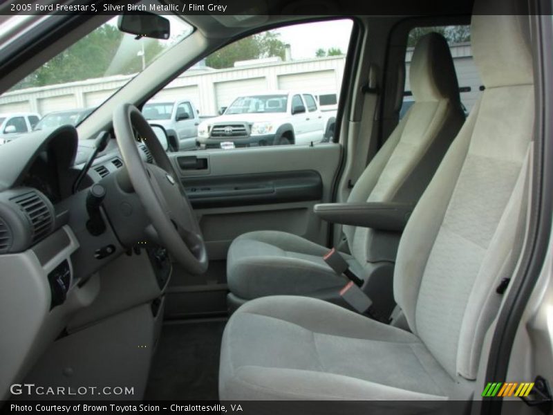 Silver Birch Metallic / Flint Grey 2005 Ford Freestar S