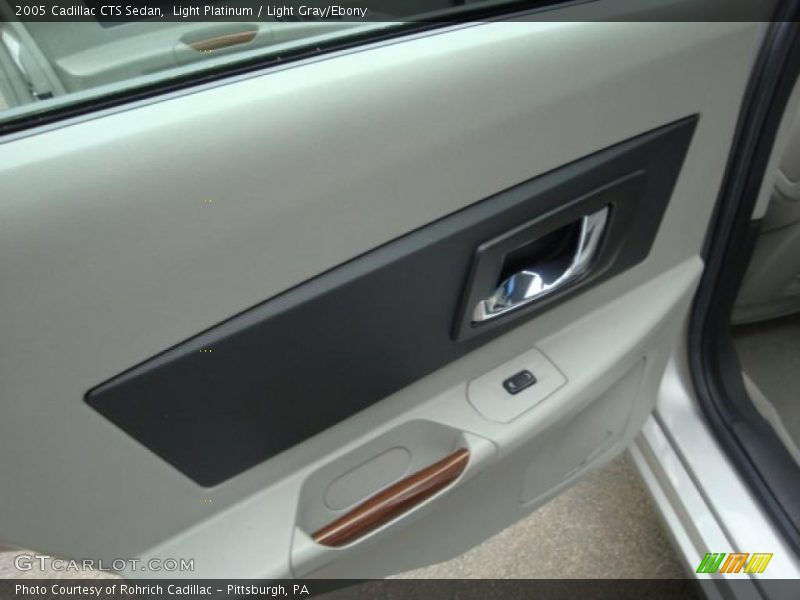 Light Platinum / Light Gray/Ebony 2005 Cadillac CTS Sedan