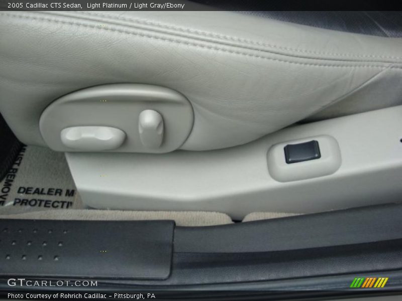 Light Platinum / Light Gray/Ebony 2005 Cadillac CTS Sedan
