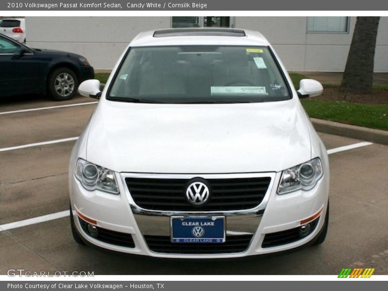 Candy White / Cornsilk Beige 2010 Volkswagen Passat Komfort Sedan