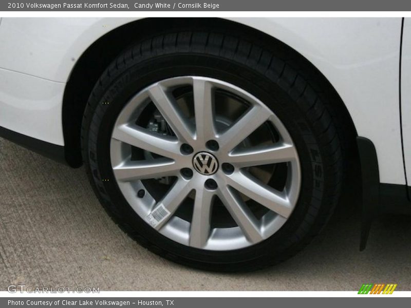 Candy White / Cornsilk Beige 2010 Volkswagen Passat Komfort Sedan