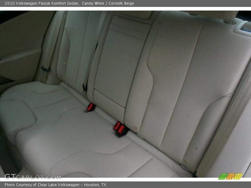 Candy White / Cornsilk Beige 2010 Volkswagen Passat Komfort Sedan