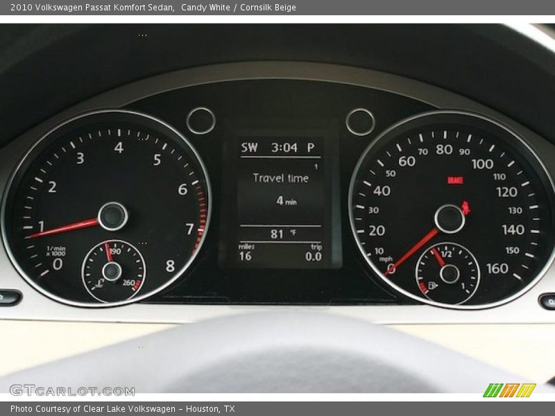 Candy White / Cornsilk Beige 2010 Volkswagen Passat Komfort Sedan