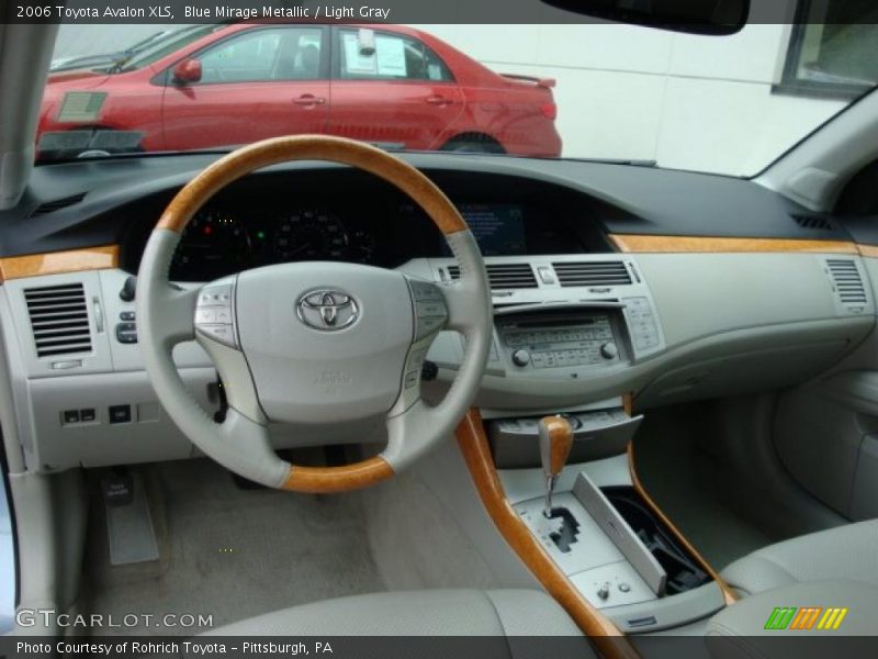 Blue Mirage Metallic / Light Gray 2006 Toyota Avalon XLS