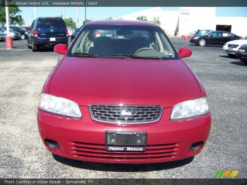 Heatwave Metallic / Sand 2000 Nissan Sentra GXE
