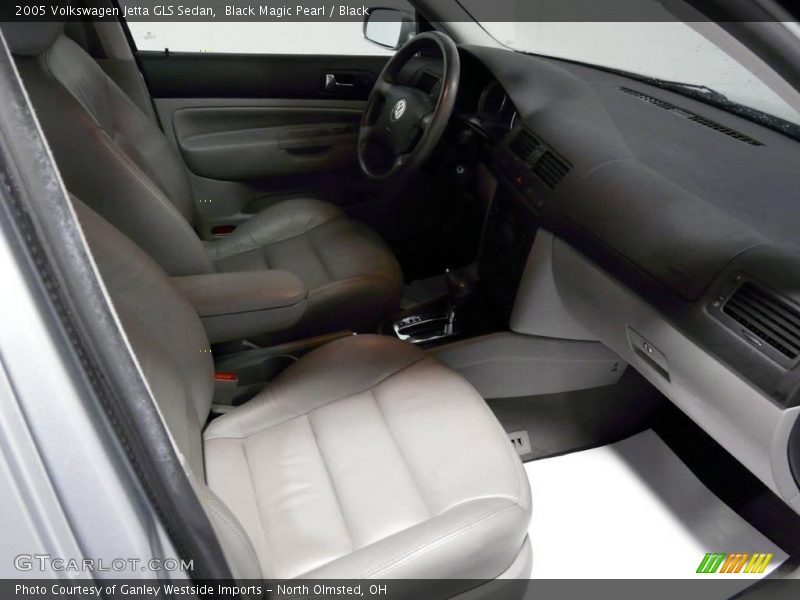 Black Magic Pearl / Black 2005 Volkswagen Jetta GLS Sedan