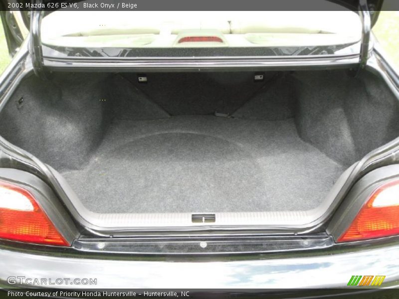 Black Onyx / Beige 2002 Mazda 626 ES V6