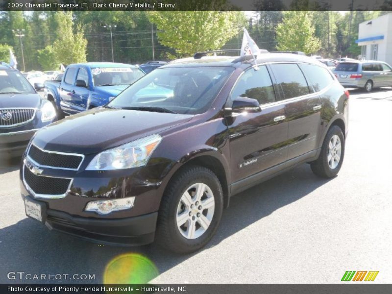 Dark Cherry Metallic / Ebony 2009 Chevrolet Traverse LT